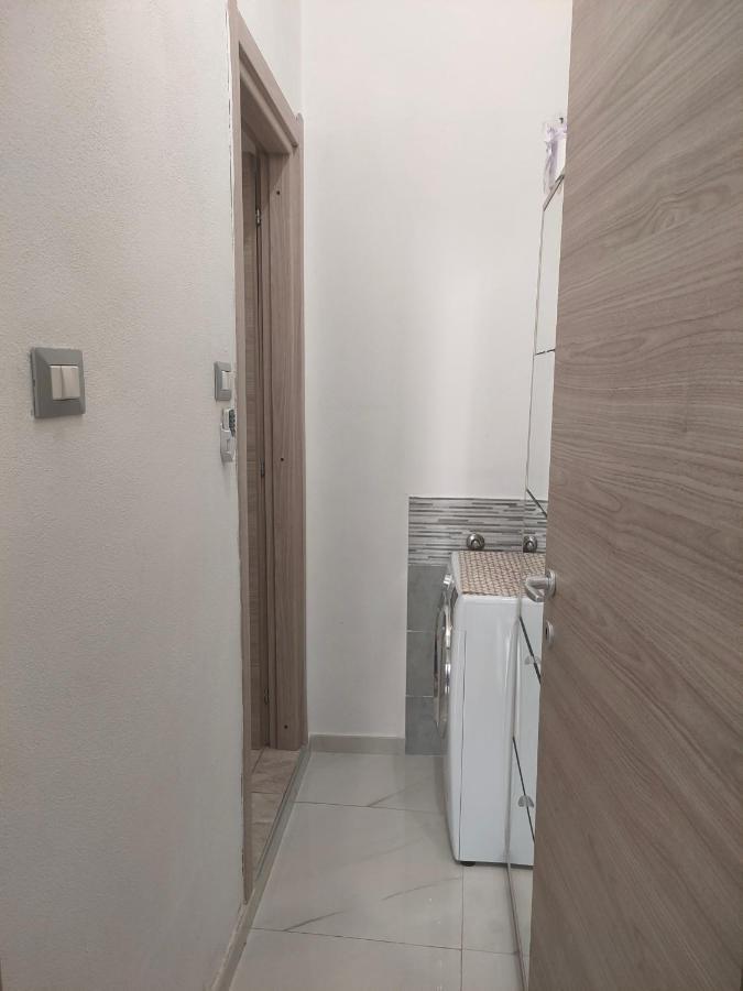 Appartamento Di Fronte Al Porto Turistico كالياري المظهر الخارجي الصورة